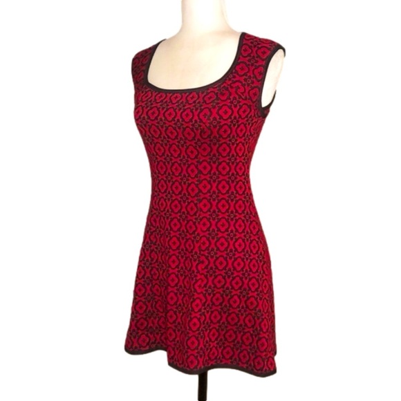 Kollontai Dresses & Skirts - Kollontaï red and black mini dress